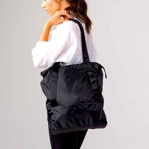 Lululemon Black Go Lightly Tote Packable 20L Lightweight Travel or Gym Bag